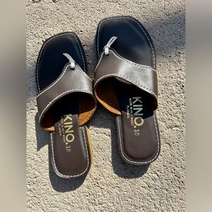 Kino Men’s Sandals *Brand New - Never Before Worn* in dark brown, size 10.